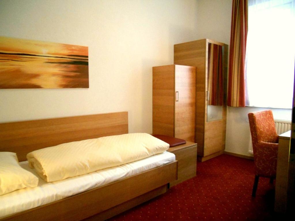 Schillerhof Hotel Garni Vöcklabruck Extérieur photo
