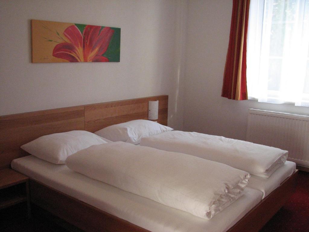 Schillerhof Hotel Garni Vöcklabruck Chambre photo