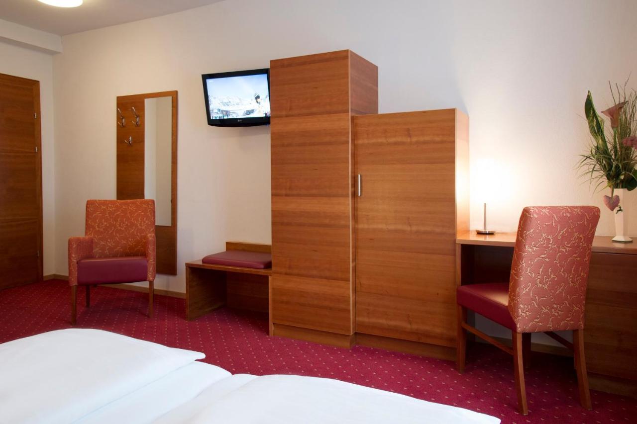 Schillerhof Hotel Garni Vöcklabruck Extérieur photo