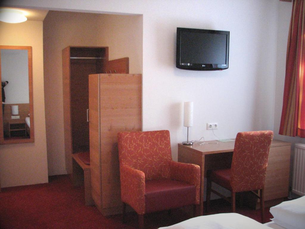 Schillerhof Hotel Garni Vöcklabruck Chambre photo